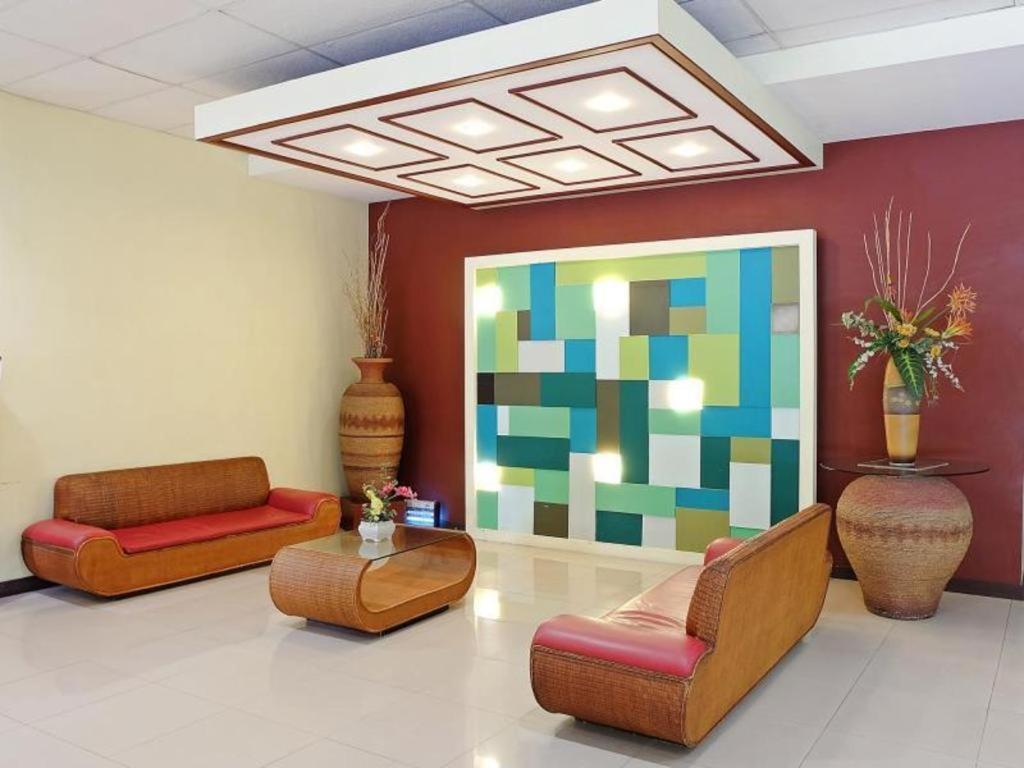 Holiday Spa Hotel Cebu Eksteriør bilde