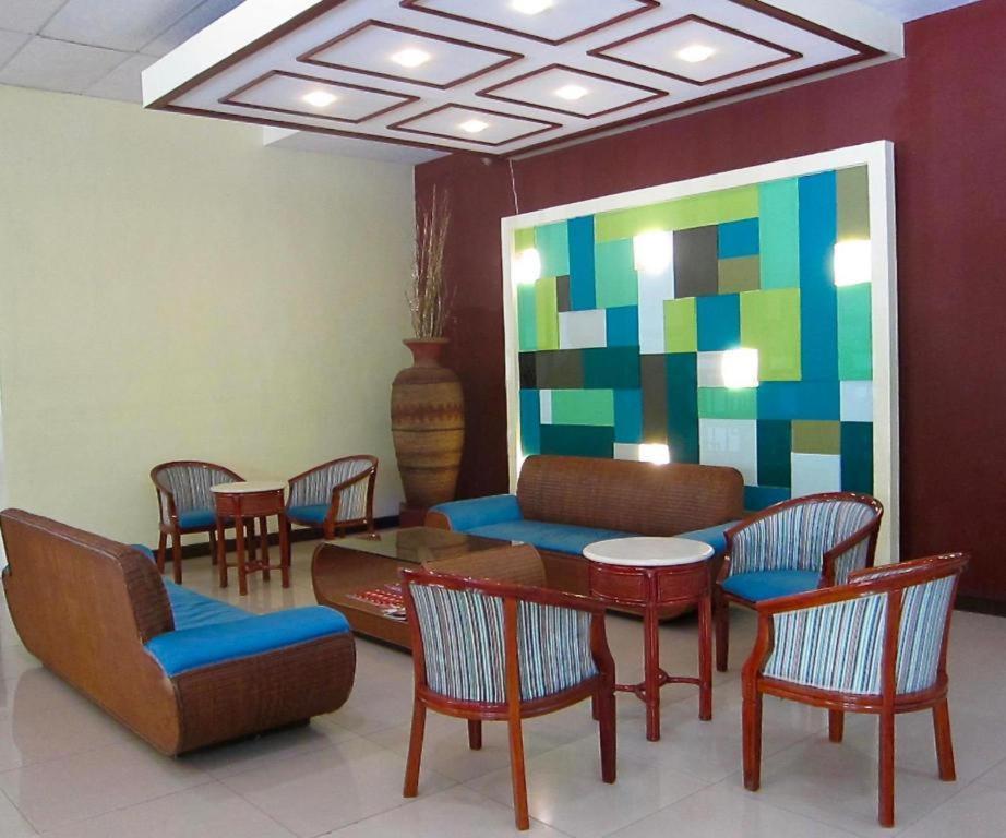 Holiday Spa Hotel Cebu Eksteriør bilde