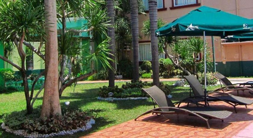 Holiday Spa Hotel Cebu Eksteriør bilde