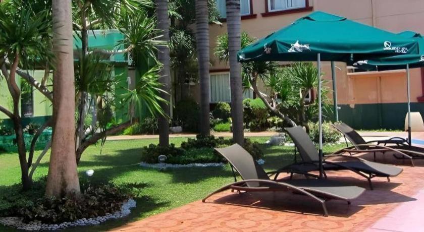 Holiday Spa Hotel Cebu Eksteriør bilde